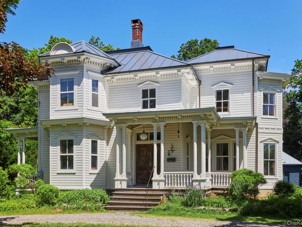 31 Chestnut Street , Rhinebeck, NY 12572