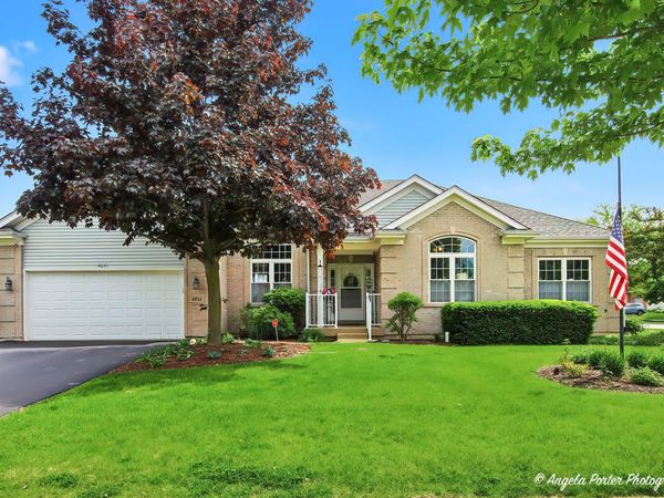 4641 4th Street , Winthrop Harbor, IL 60096