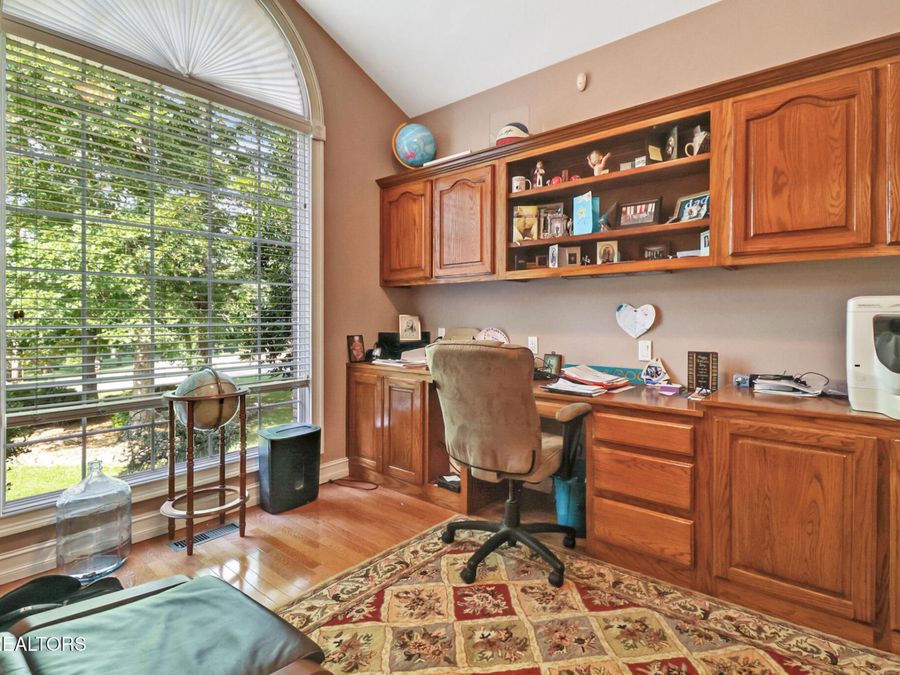 Property Image 37