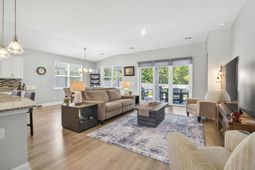 264 Calhoun Falls Dr. photo 4