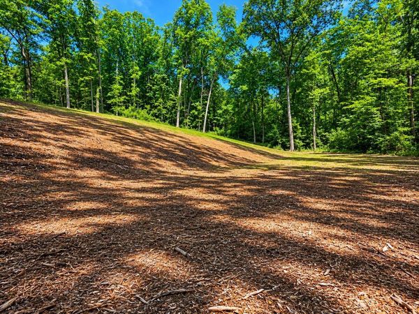 513 Ross Road SE, Lancaster, OH 43130
