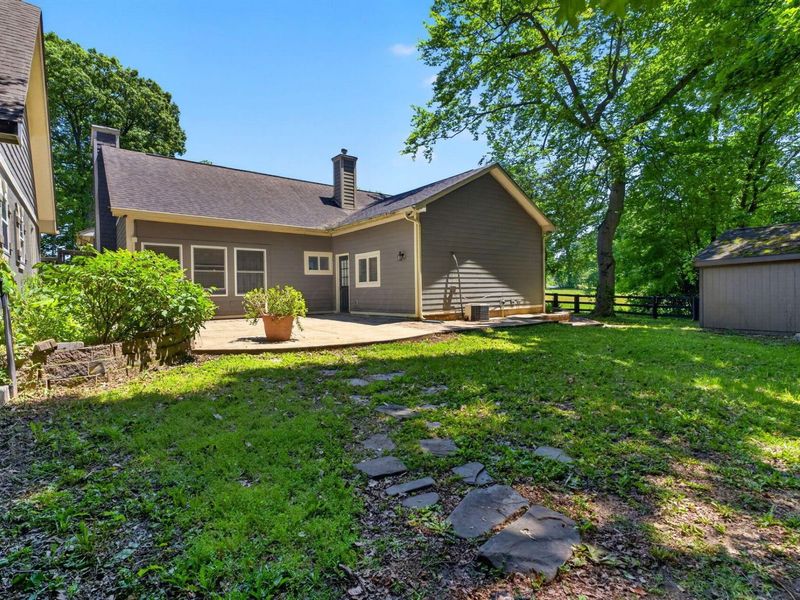 3951 Clotts Road , Columbus, OH 43230 Photo 31