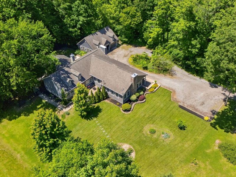3951 Clotts Road , Columbus, OH 43230 Photo 33