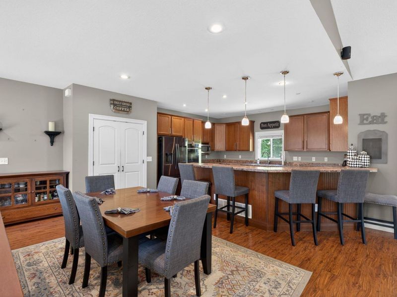 3951 Clotts Road , Columbus, OH 43230 Photo 8