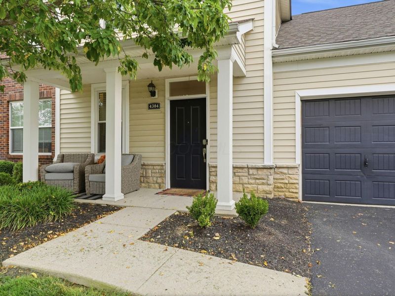 4384 Grand Crossing Boulevard, Unit 6, Grove City, OH 43123 Photo 2