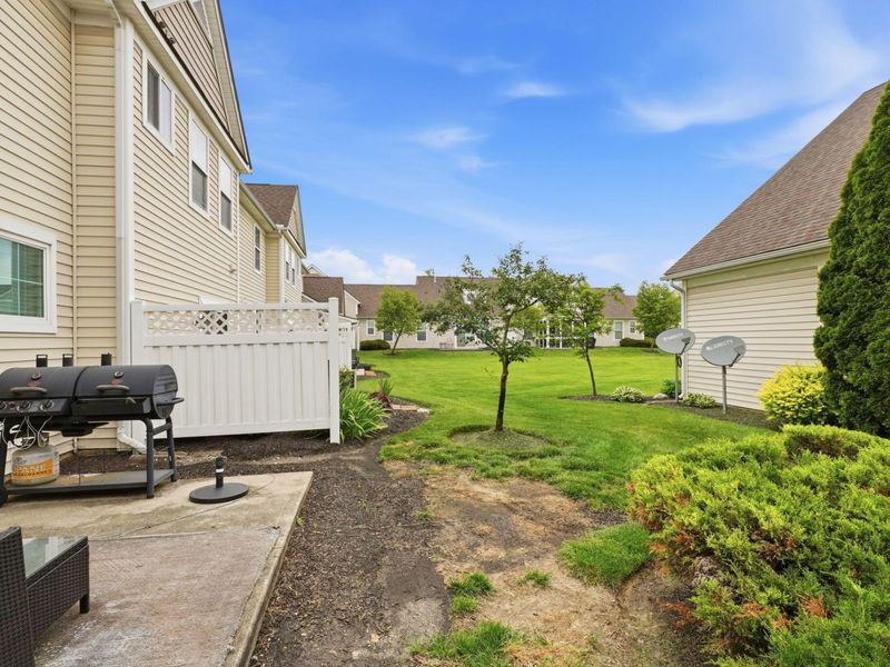 4384 Grand Crossing Boulevard, Unit 6, Grove City, OH 43123 Photo 32