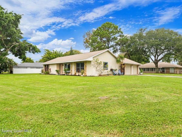 330 Lake Point Place , Merritt Island, FL 32953