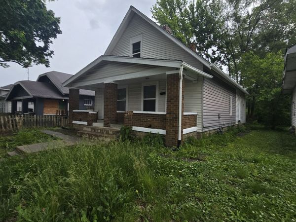 1525 Villa Avenue , Indianapolis, IN 46203