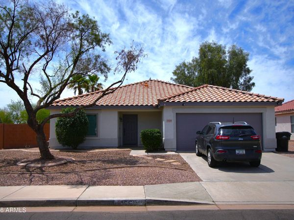 15529 W GELDING Drive, Surprise, AZ 85379