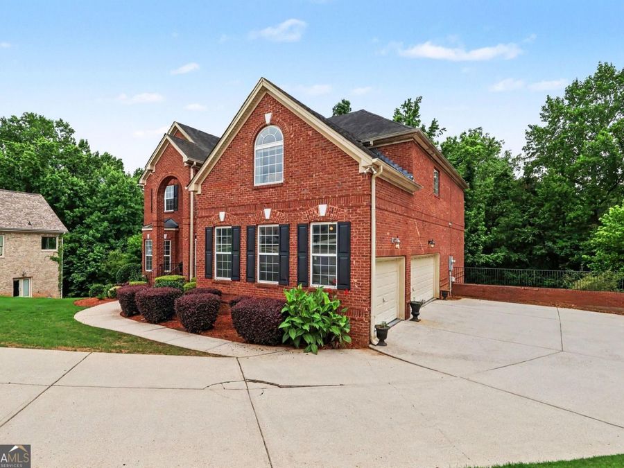 Property Image 6