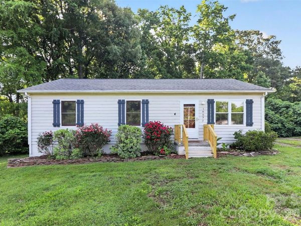 18032 Barnhardt Road , Davidson, NC 28036