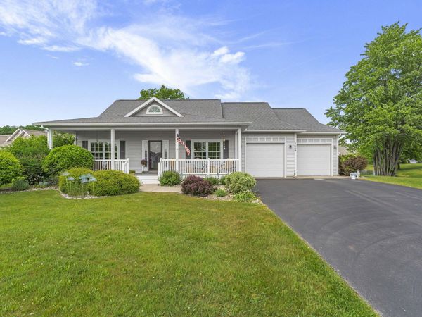 2649 Club Court, Traverse City, MI 49685