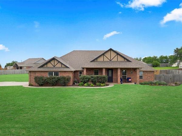 13640 Ridge View Lane, Edmond, OK 73025