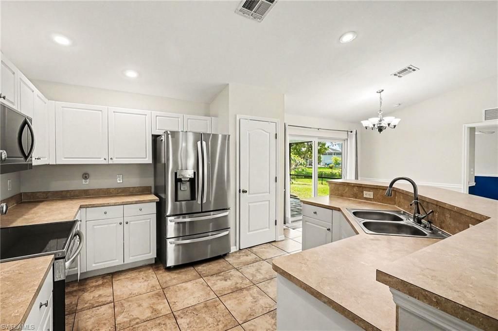 203 NW 6th Pl, Cape Coral, FL 33993 Photo