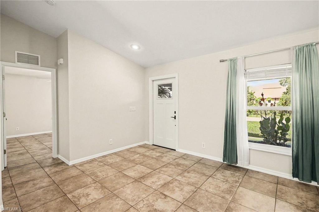203 NW 6th Pl, Cape Coral, FL 33993 Photo