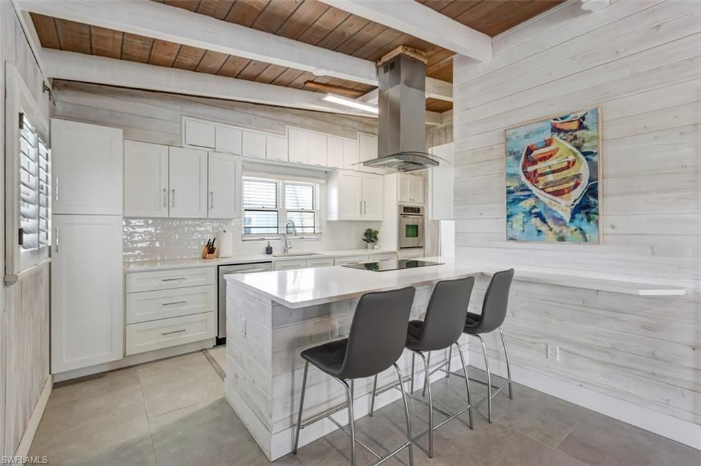 370 Bayland Rd , Fort Myers Beach, FL 33931 Photo