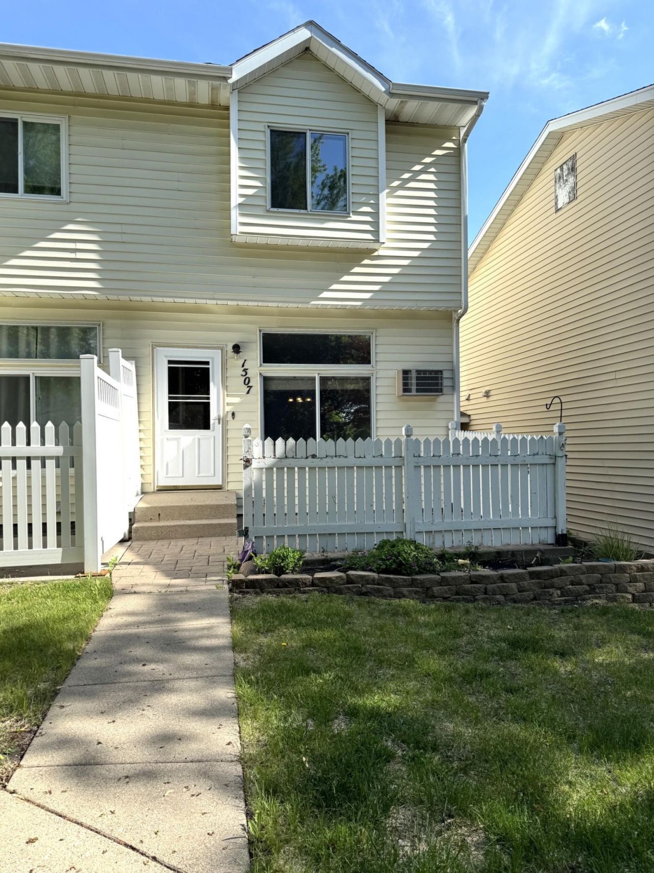 1507 34 1/2 Avenue S primary photo