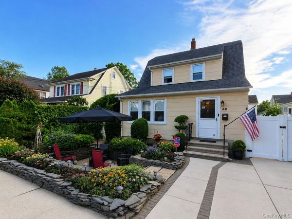 48 Poplar Street , West Hempstead, NY 11552