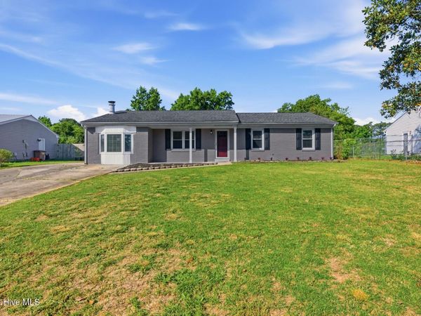 115 Thames Drive , Jacksonville, NC 28546