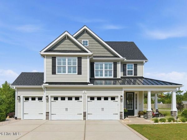 24 W Abaco Way, Hampstead, NC 28443