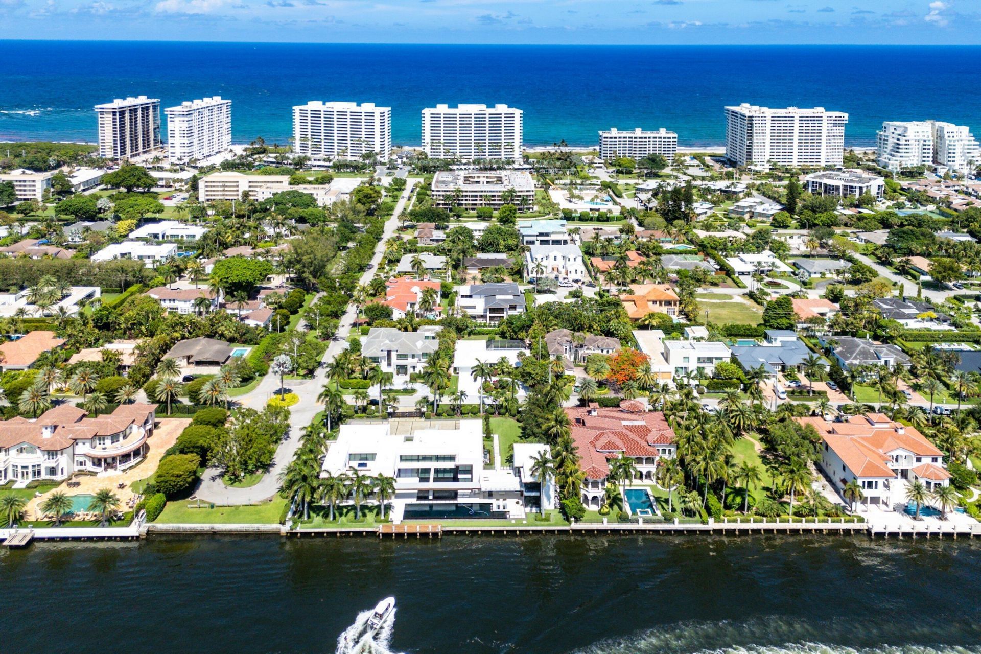 1350 Spanish River Road, Boca Raton, FL 33432 Photo
