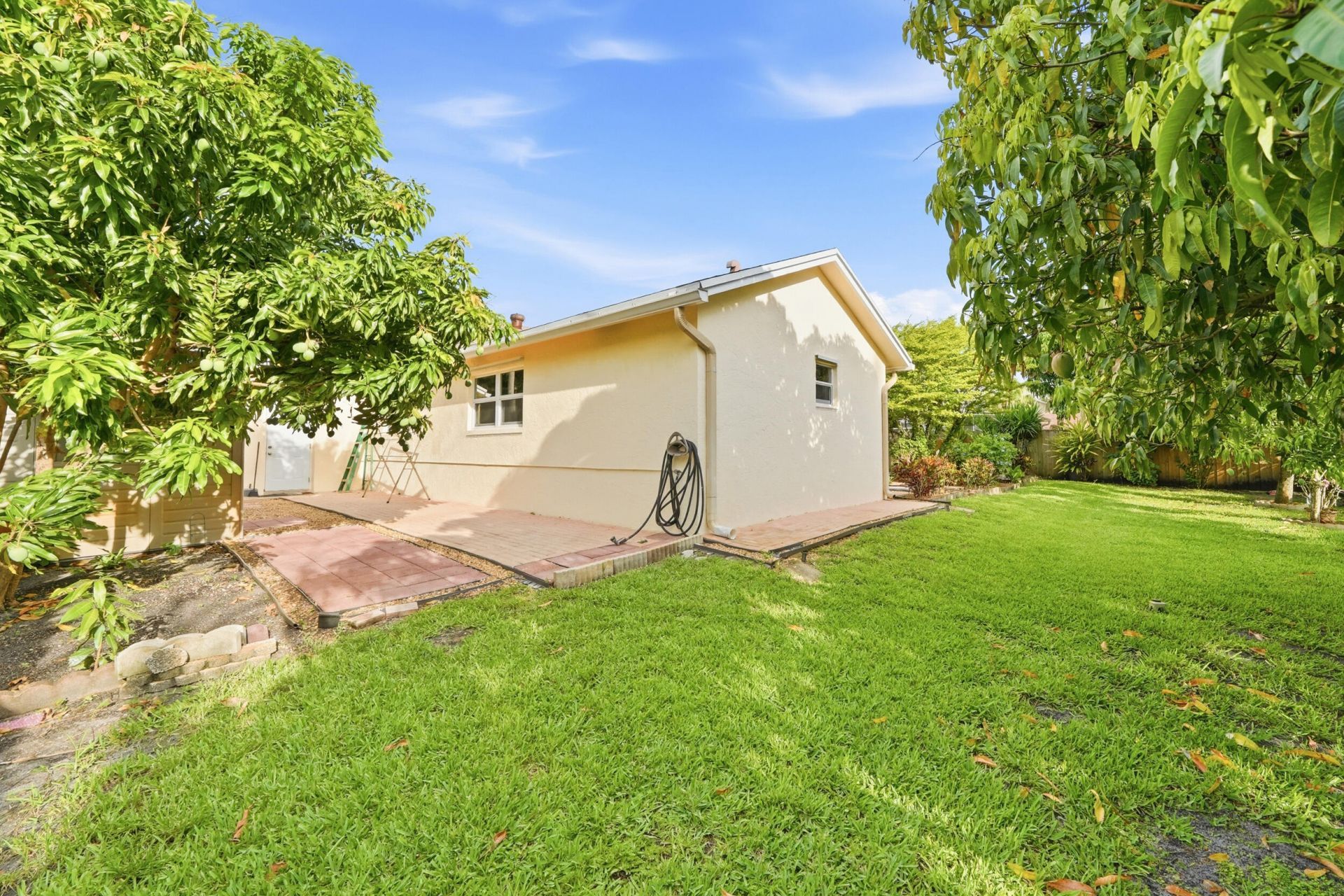 5787 SW 57th Way, Davie, FL 33314 Photo