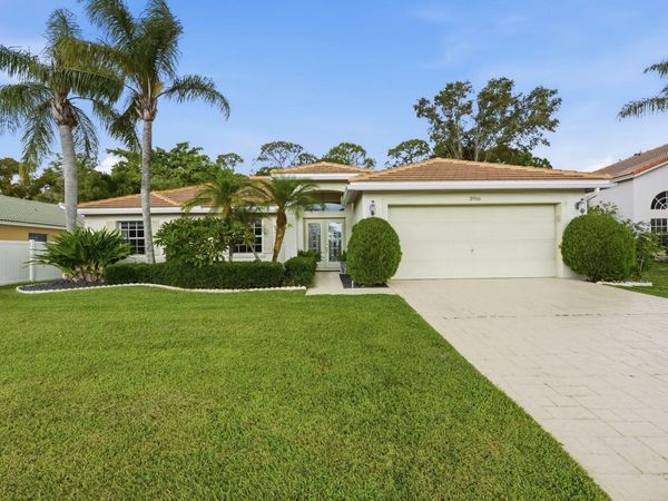 3916 Cypress Lake Drive, Lake Worth, FL 33467