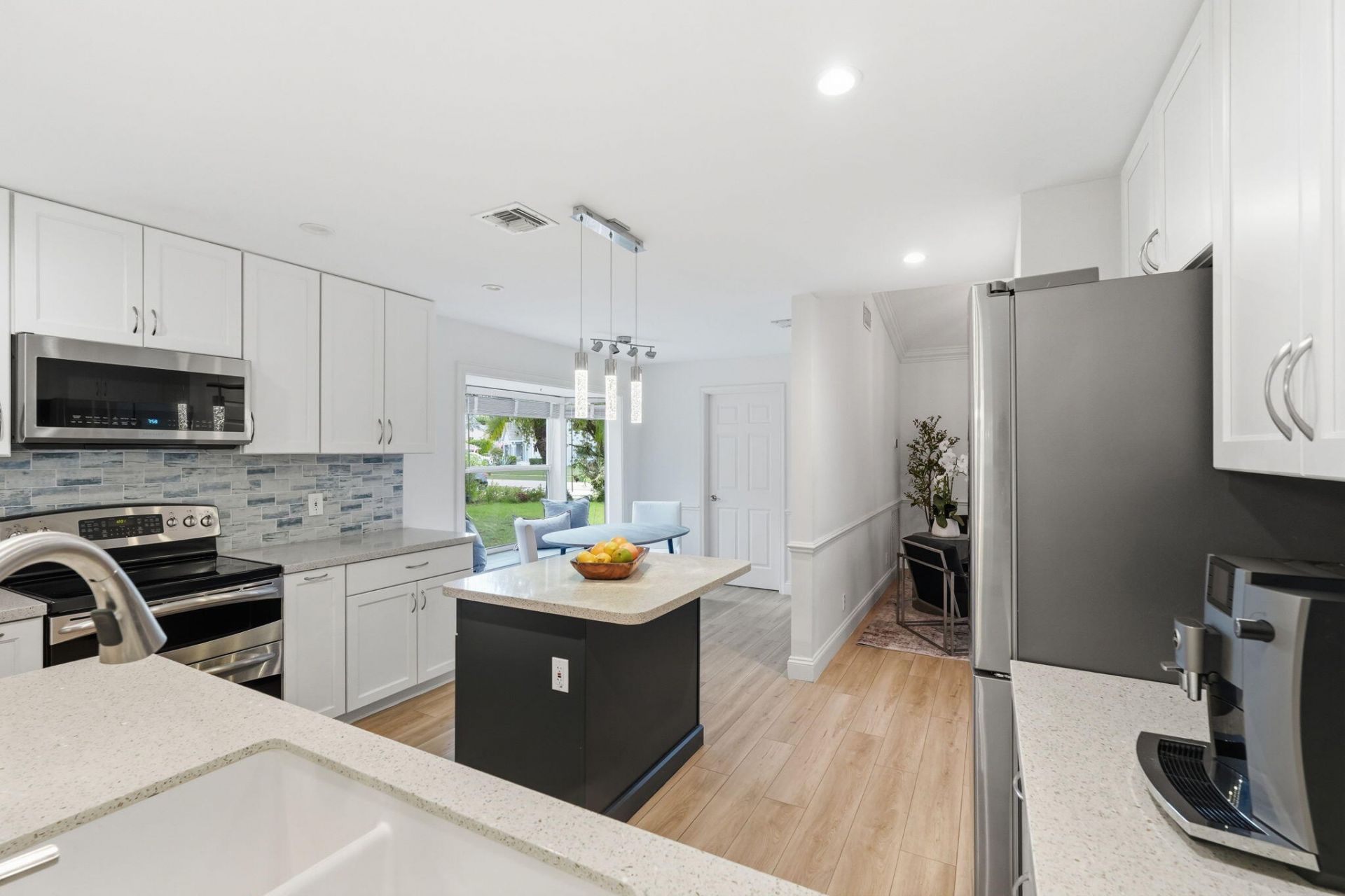 3916 Cypress Lake Drive, Lake Worth, FL 33467 Photo