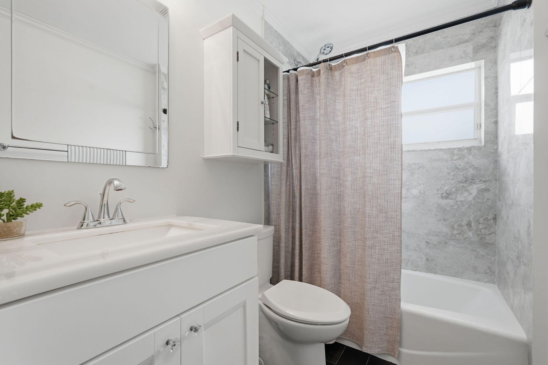 3916 Cypress Lake Drive, Lake Worth, FL 33467 Photo