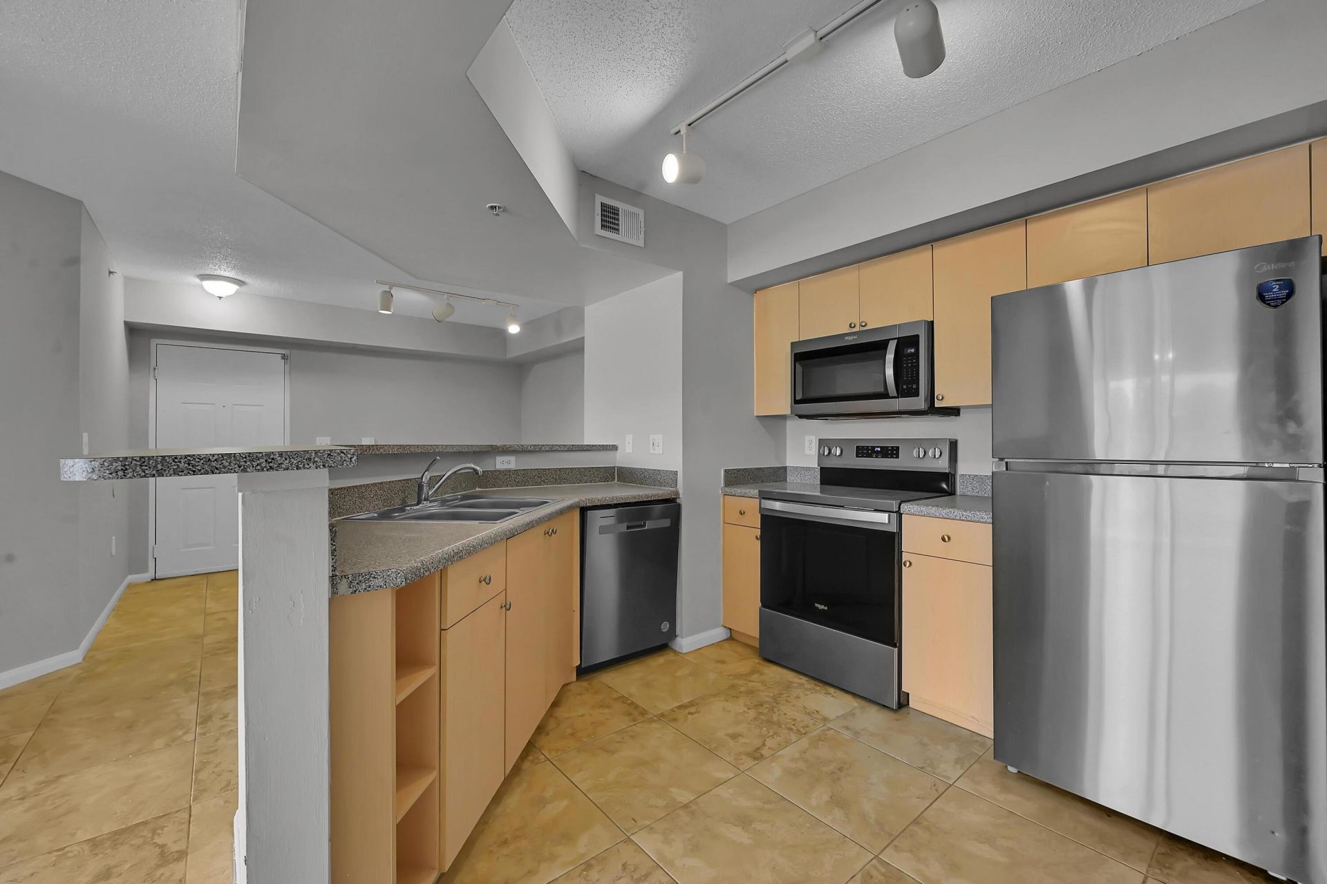3650 NW Mediterranean Lane, Unit 102, Jensen Beach, FL 34957 Photo