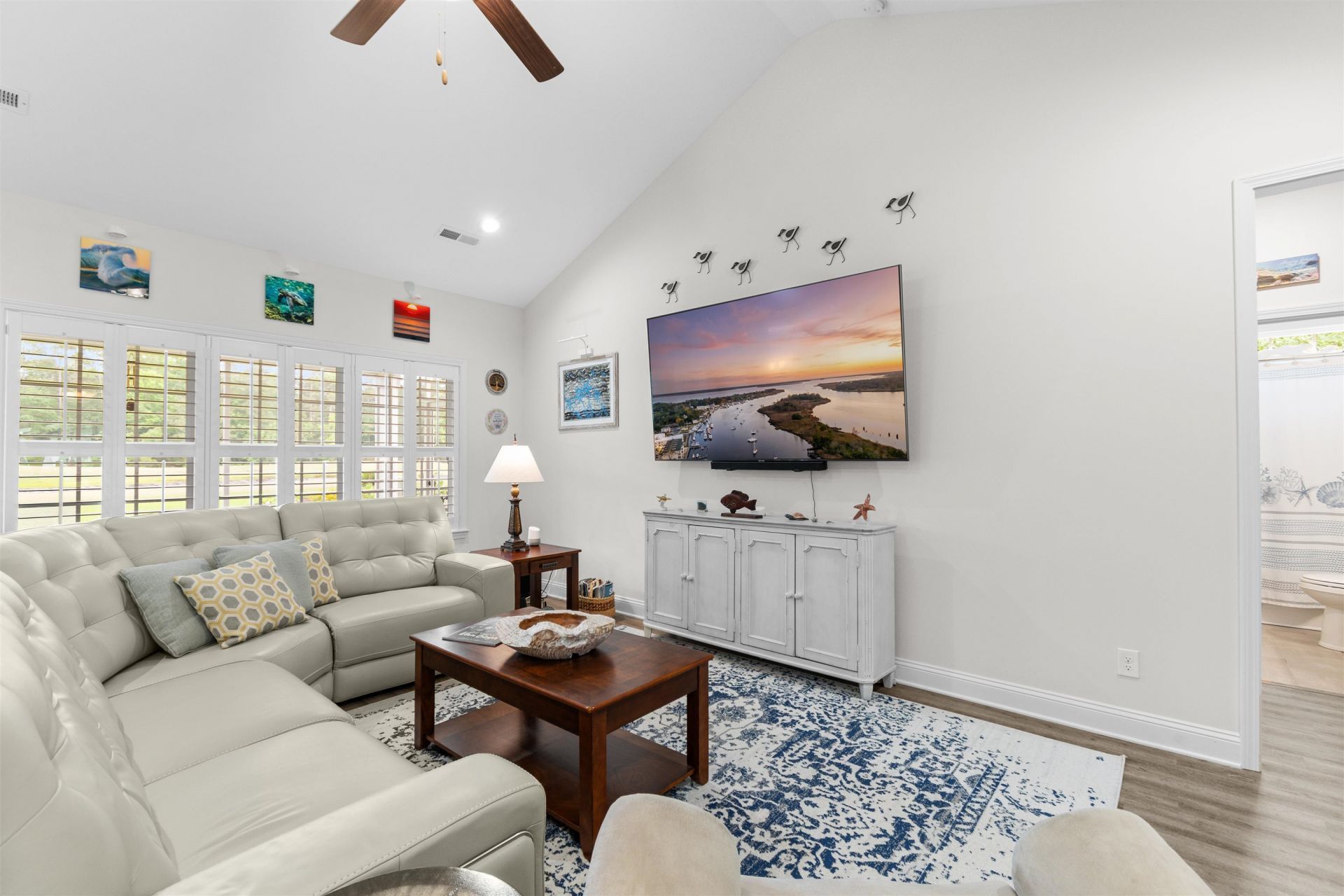 1050 Francis Parker Rd.  Photo 6