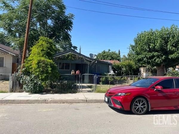 1030 5th Place, Wasco, CA 93280