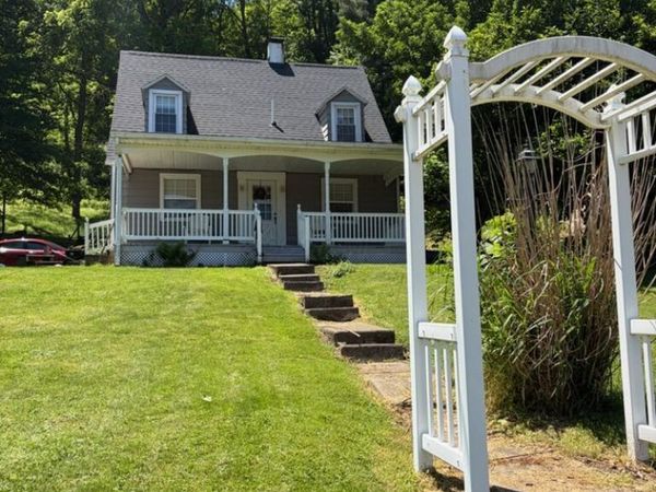 630 Fairgrounds Road , Mount Vernon, OH 43050