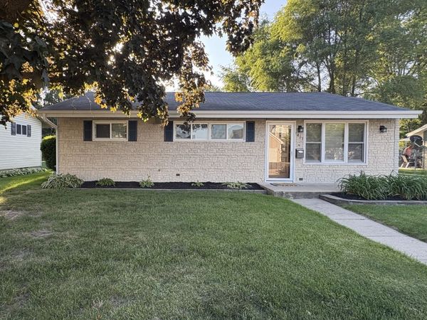1417 Ann Avenue , Dixon, IL 61021