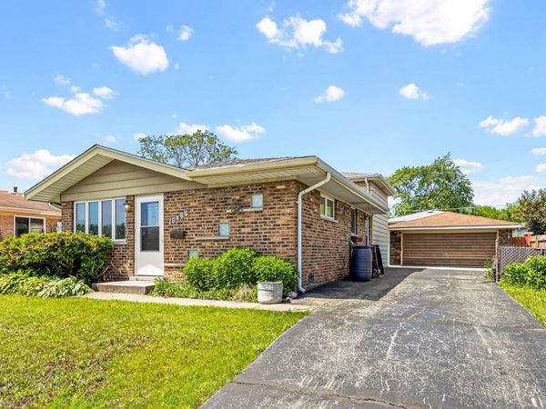 16466 Terry Lane , Oak Forest, IL 60452