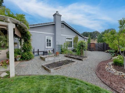 2208 Live Oak Ct, Rocklin, CA 95765 Photo