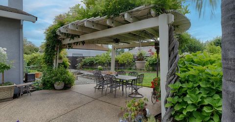 2208 Live Oak Ct, Rocklin, CA 95765 Photo