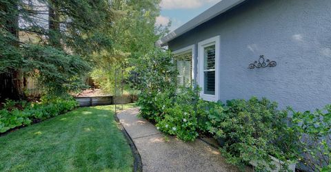2208 Live Oak Ct, Rocklin, CA 95765 Photo