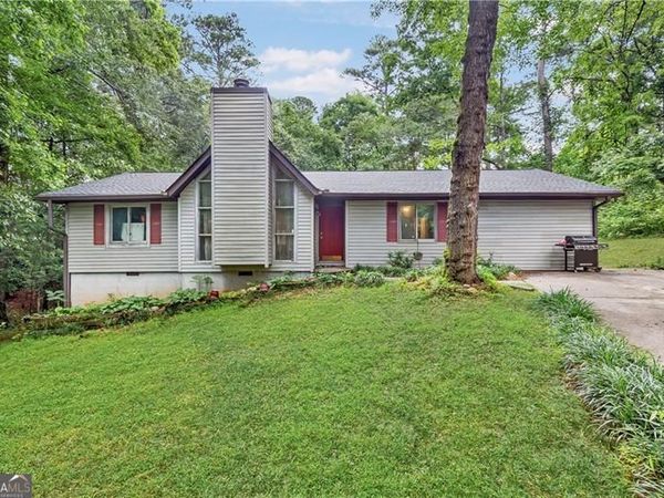 2090 Randolph Circle NW, Kennesaw, GA 30144