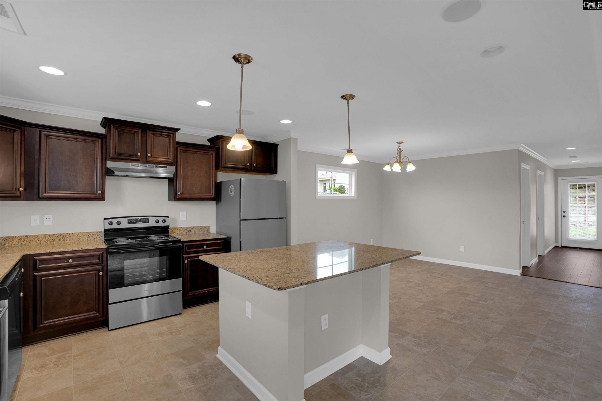 348 Riglaw Circle  Photo 11