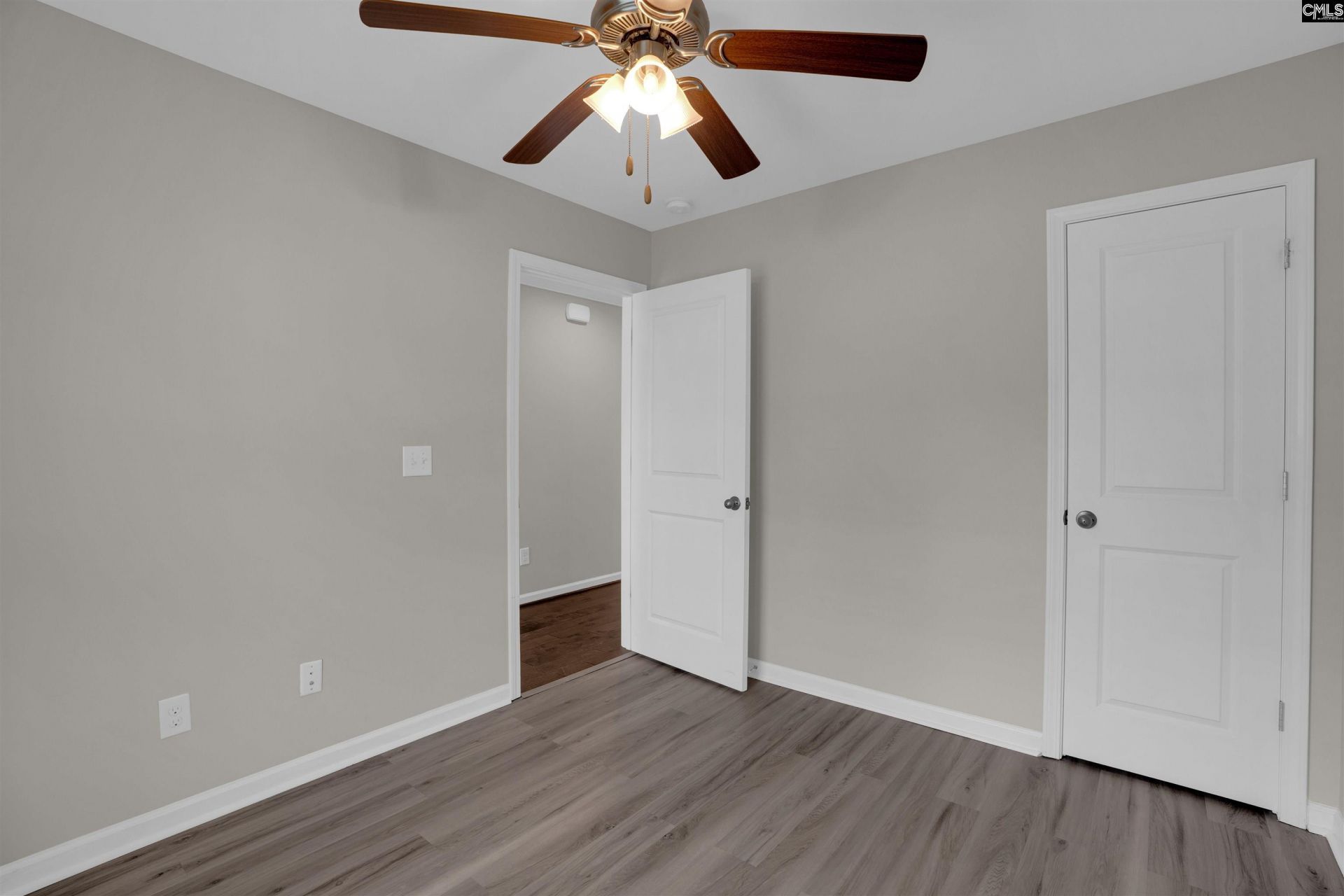 348 Riglaw Circle  Photo 5