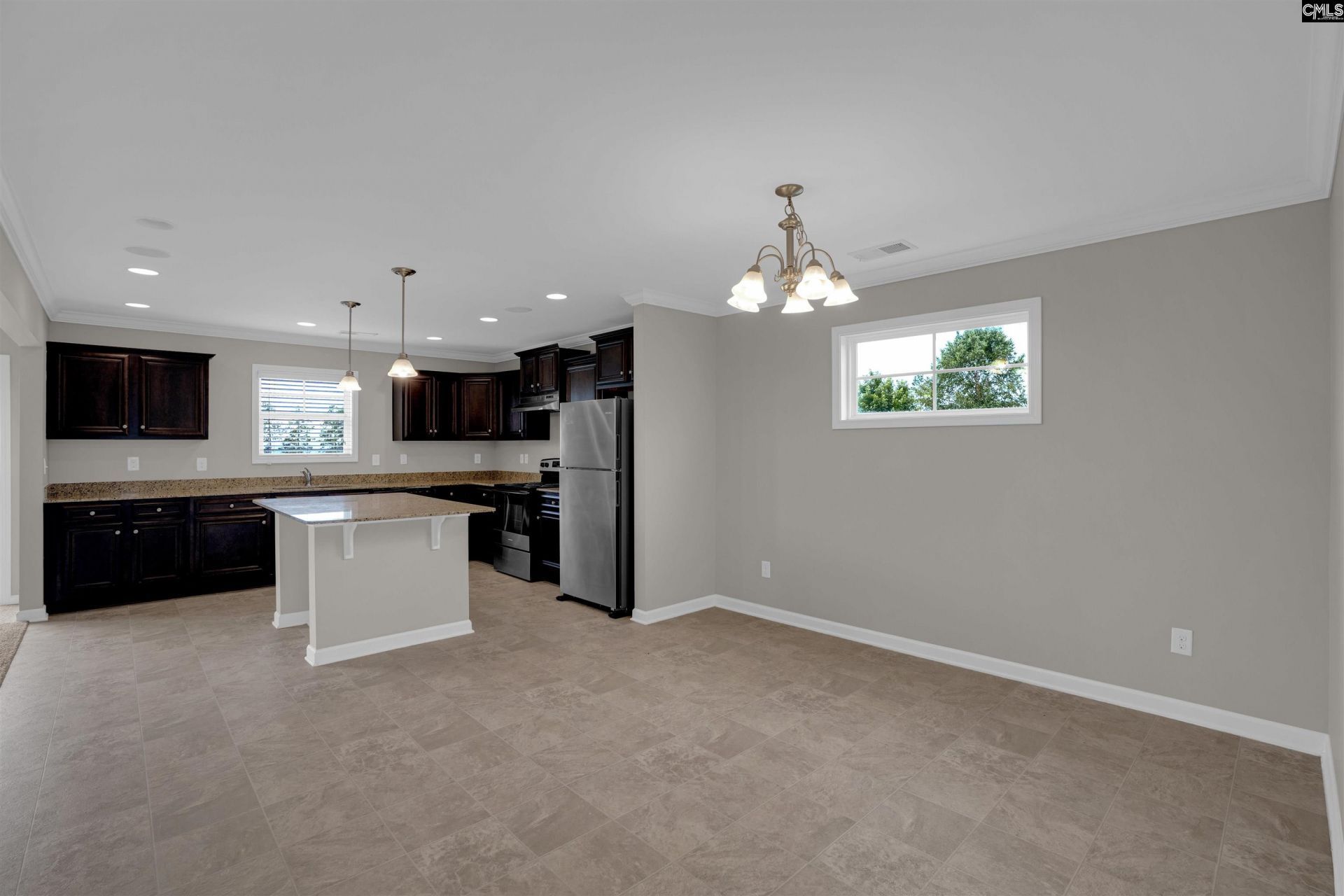 348 Riglaw Circle  Photo 7