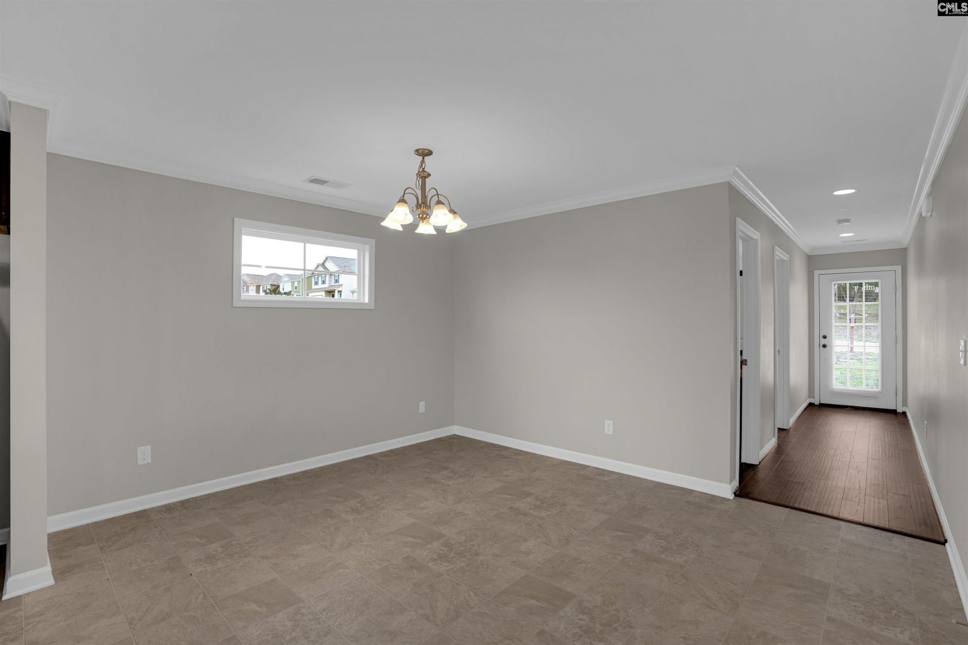 348 Riglaw Circle  Photo 8