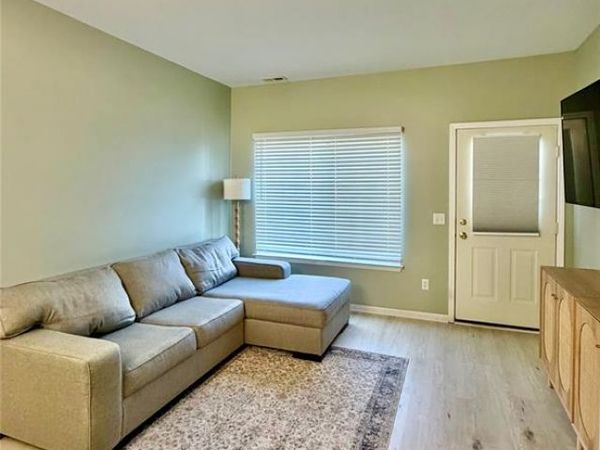 26728 Ashton Drive, Woodhaven, MI 48183