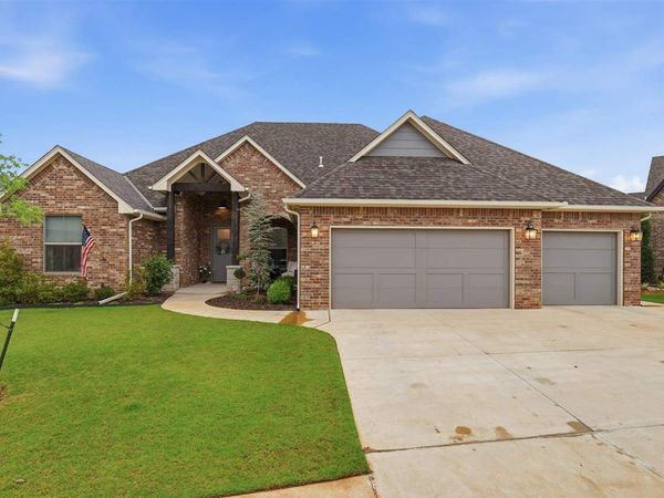5716 Goldstone Court, Mustang, OK 73064