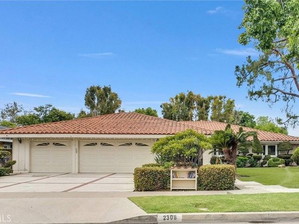 2308 N Lowell Lane, Santa Ana, CA 92706