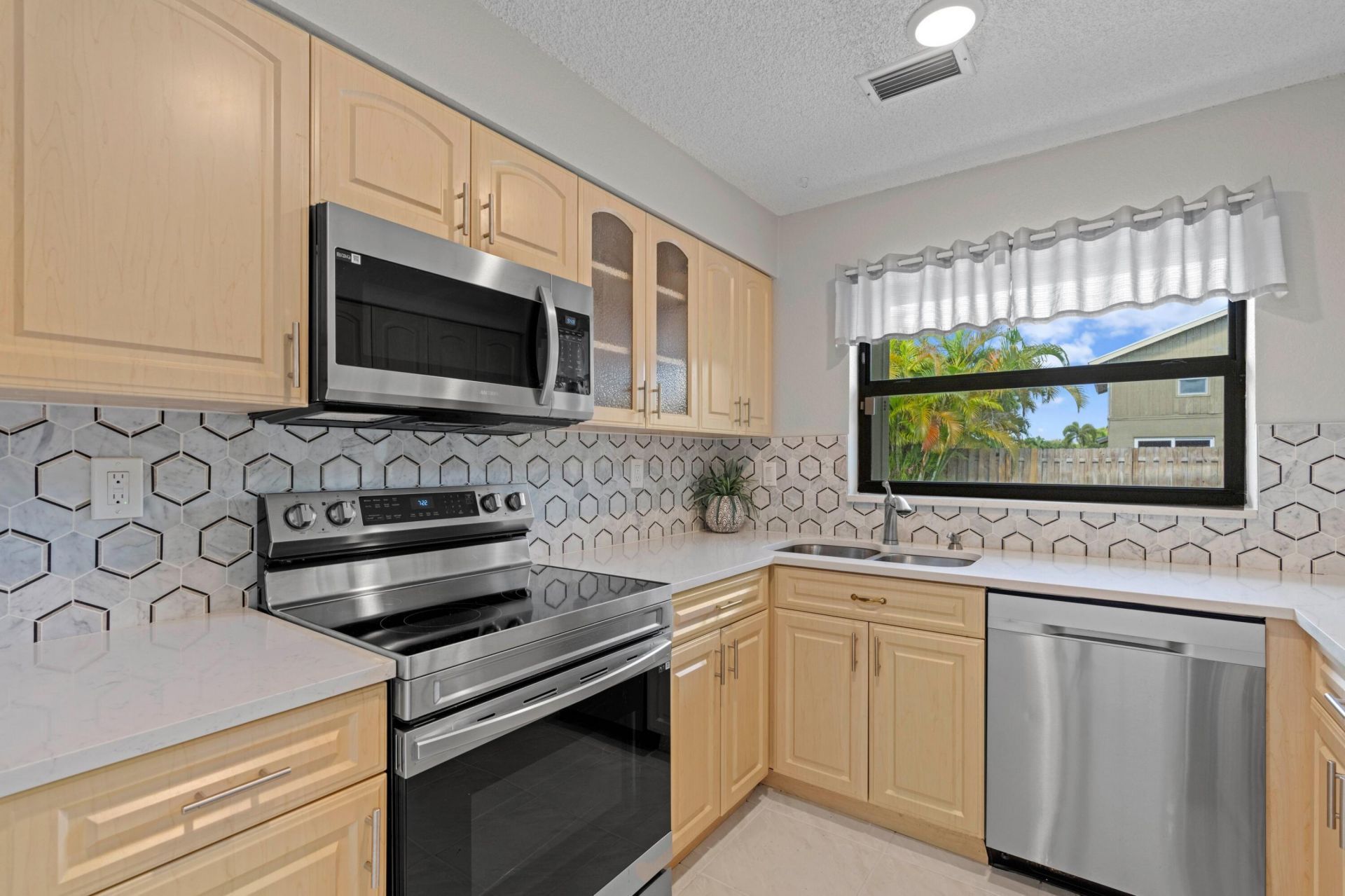 701 NW 48th Avenue, Coconut Creek, FL 33063 Photo