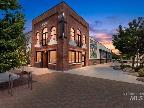 147 Main Ave E, Twin Falls, ID 83301