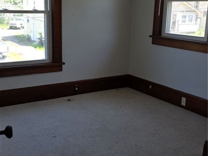 2278 11th Street SW, Akron, OH 44314 Photo 8