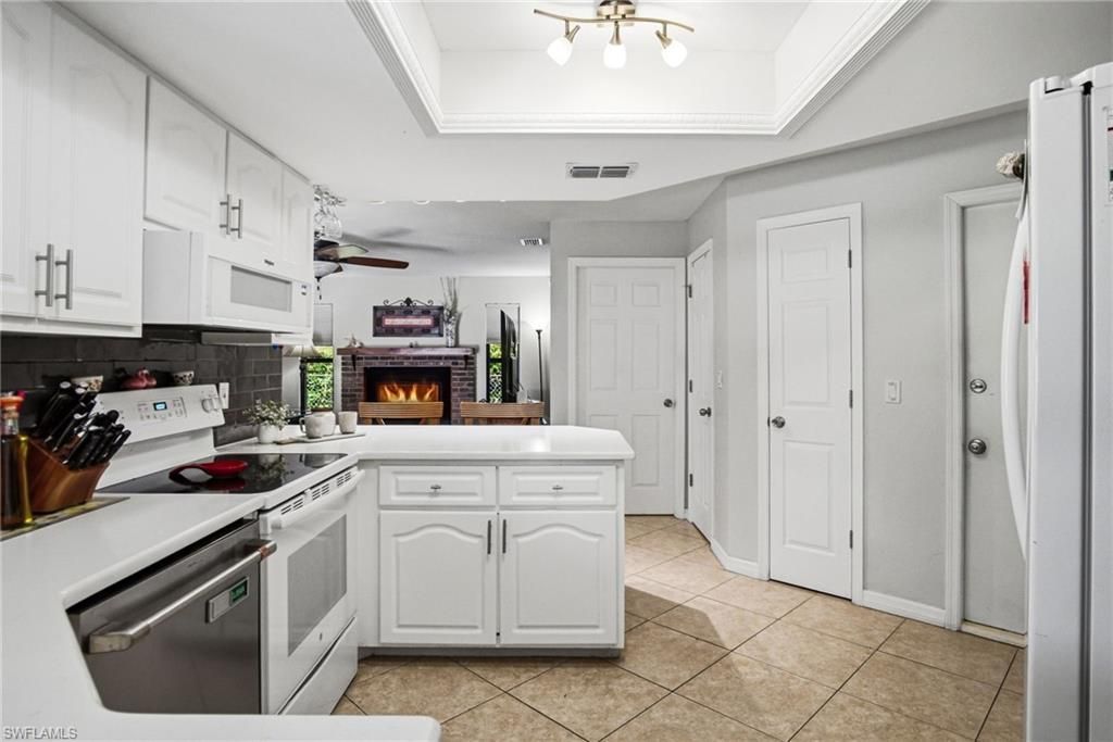 9792 Kentucky St , Bonita Springs, FL 34135 Photo